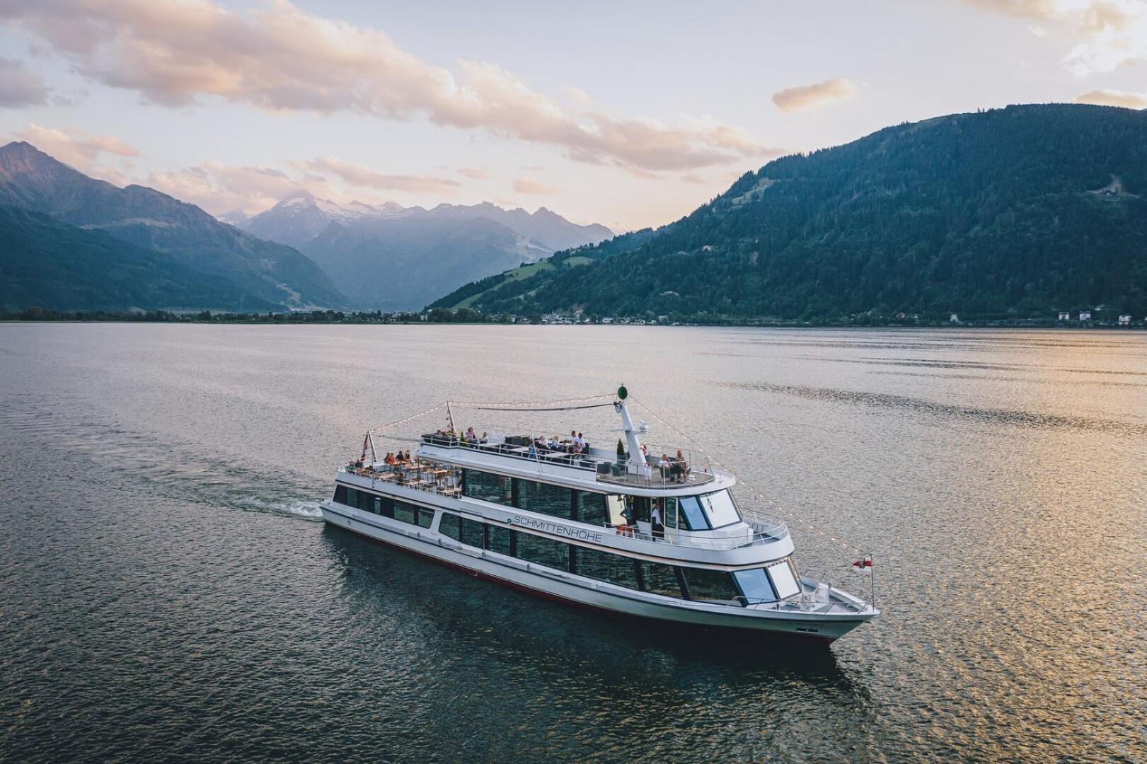 Hotel Gasthof Kroell - Inkl Nationalpark-Karte, 1 X Grossglockner Hochalpenstrasse Kostenlos, 1X Gerlos Alpenstrasse Kostenlos, Krimmler Wasserfaelle Kostenlos, Verschiedene Bergbahnen Kostenlos, Badesee Kostenlos, Bus & Zug Kostenlos, Genusskueche, Niedernsill Exterior photo
