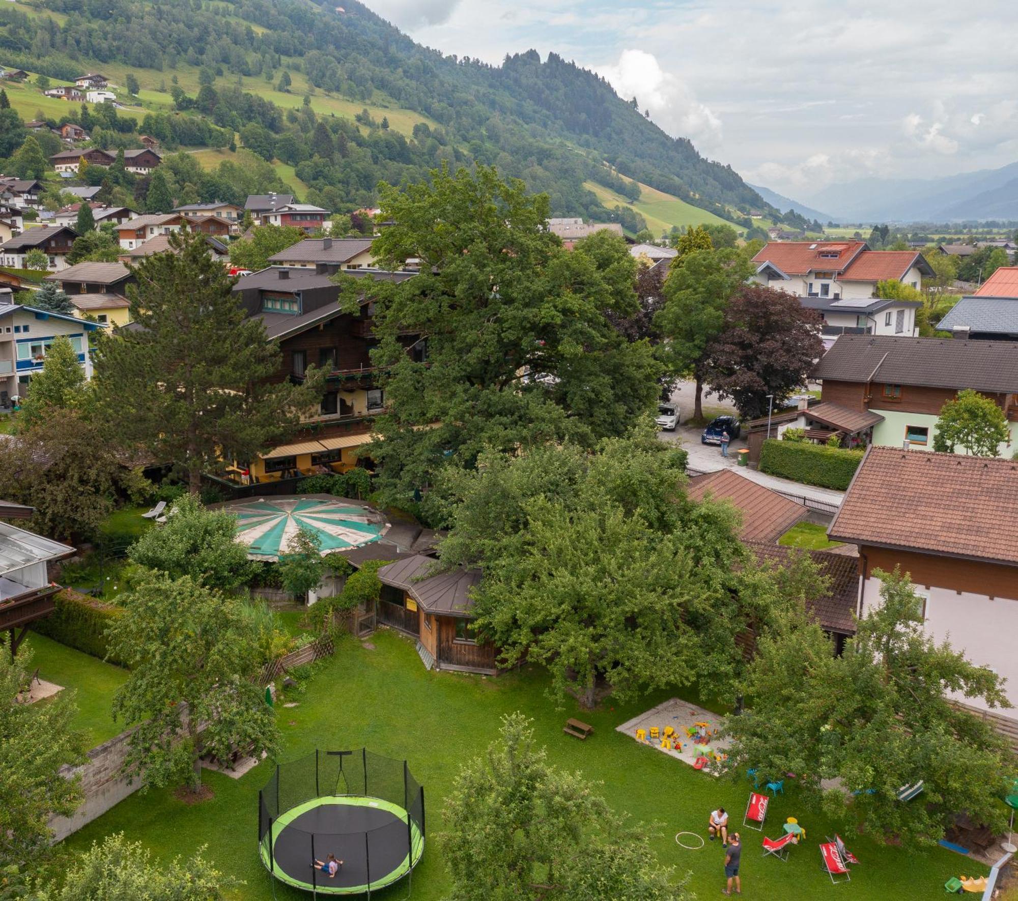 Hotel Gasthof Kroell - Inkl Nationalpark-Karte, 1 X Grossglockner Hochalpenstrasse Kostenlos, 1X Gerlos Alpenstrasse Kostenlos, Krimmler Wasserfaelle Kostenlos, Verschiedene Bergbahnen Kostenlos, Badesee Kostenlos, Bus & Zug Kostenlos, Genusskueche, Niedernsill Exterior photo